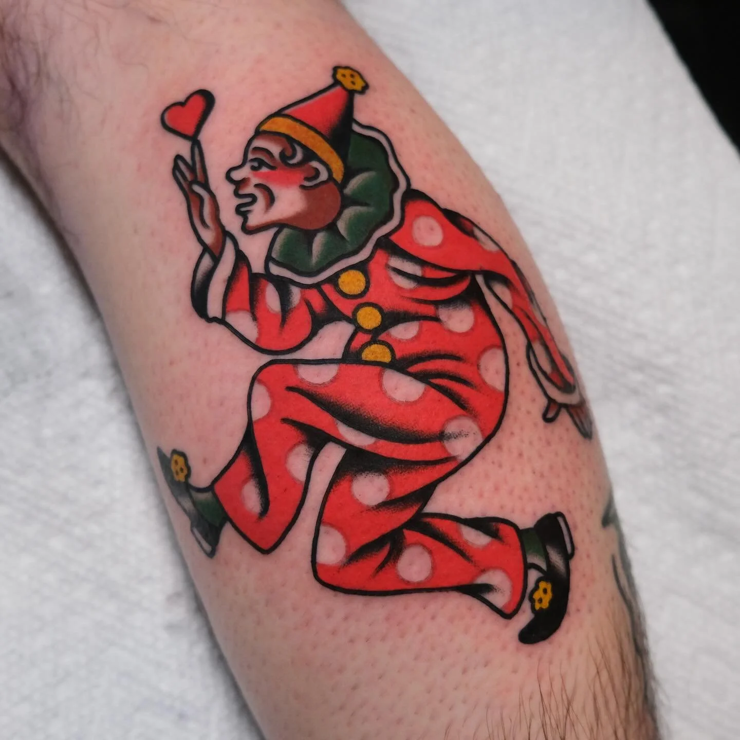 Quit clowning around and come see us @keepsakeokc 

Book now at keepsakeokc.com!!

#tattoo #tattoos #oklahoma #oklahomacity #oklahomacitytattoo #oklahomatattoo #oklahomatattooartist #oklahomacitytattooartist #traditionaltattoo #oldschooltattoo #brigh