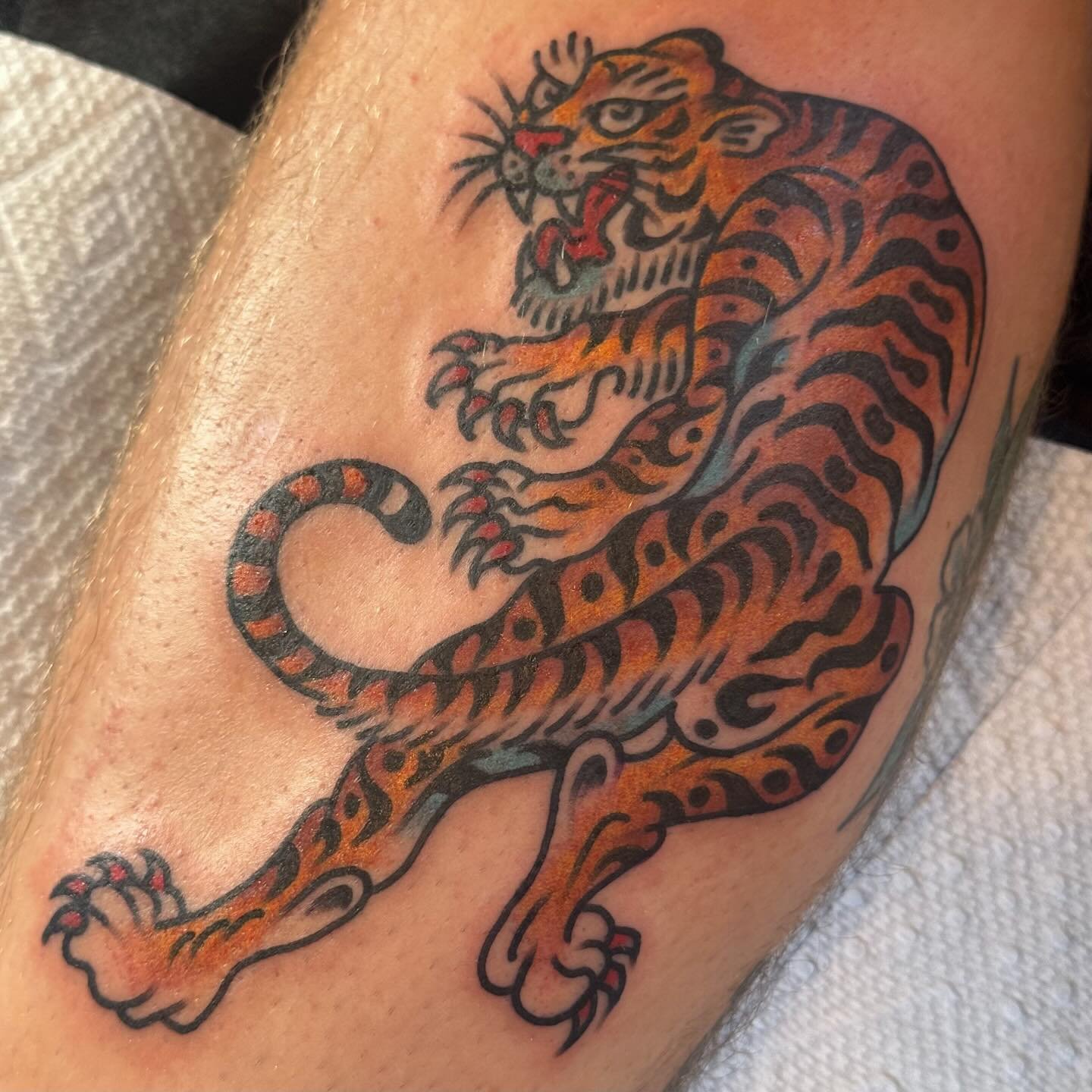 Always more in store @keepsakeokc 

Let me make your next tattoo!

Booking now! Tuesday-Friday, Walk-Ins Welcome every Saturdays and whenever time permits!

#tattooflash #classictattoo #vintagetattoo #traditionaltattooflash #tattoo #tattoos #oklahoma