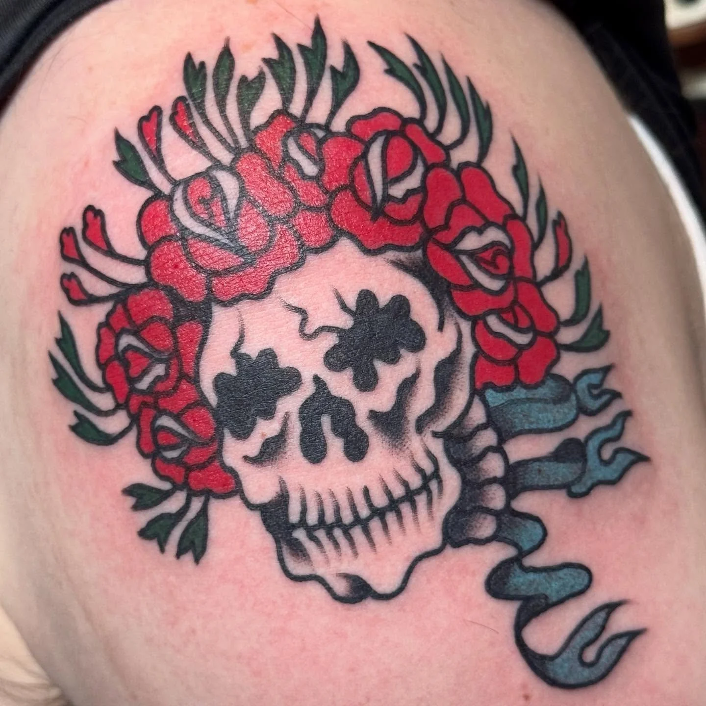 Had a blast making this one @keepsakeokc on Saturday!

Thanks again!

Booking now! Tuesday-Friday, Walk-Ins Welcome every Saturday and whenever time permits!

#tattooflash #classictattoo #vintagetattoo #traditionaltattooflash #tattoo #tattoos #oklaho