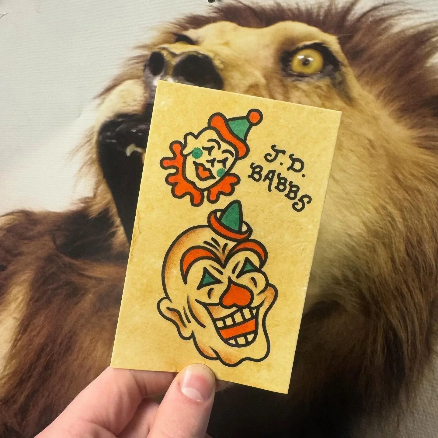 Flash always available @keepsakeokc 🤡

Booking now! DM me, shoot me a form or call the shop, Tuesday-Friday, Walk-Ins Welcome every Saturday and whenever time permits!

#tattooflash #classictattoo #vintagetattoo #traditionaltattooflash #tattoo #tatt