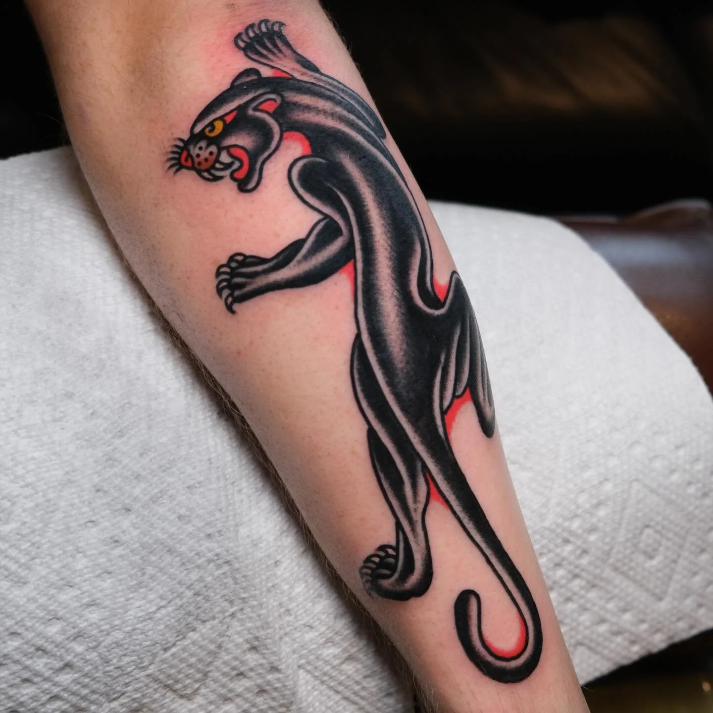 Always in style @keepsakeokc 

Book now at keepsakeokc.com

#tattoo #tattoos #oklahoma oklahomacity oklahomacitytattoo oklahomatattoo oklahomatattooartist oklahomacitytattooartist traditionaltattoo oldschooltattoo bright_and_bold boldtattooart boldwi