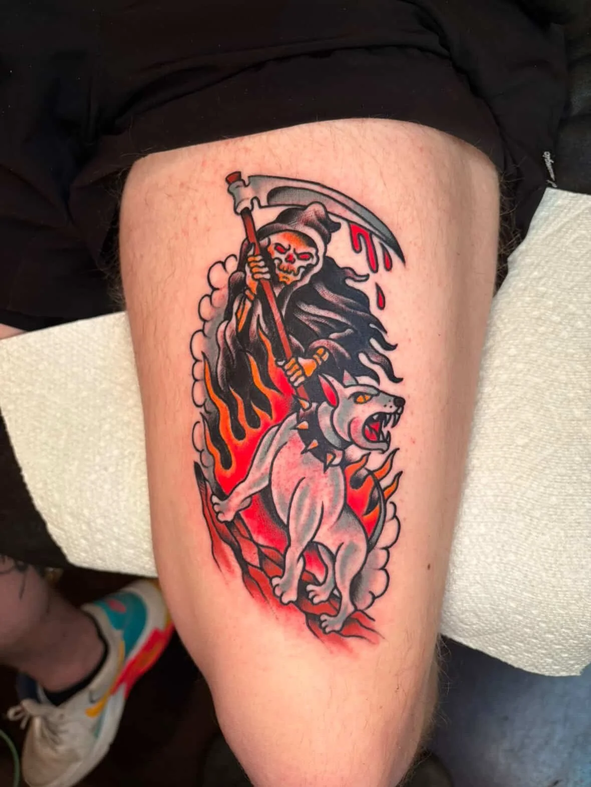 We&rsquo;re here to tattoo YOU &bull; Call or come by for walk-ins or book your next appointment online, see you soon! 

Tattoos by @ashleydawntattoos