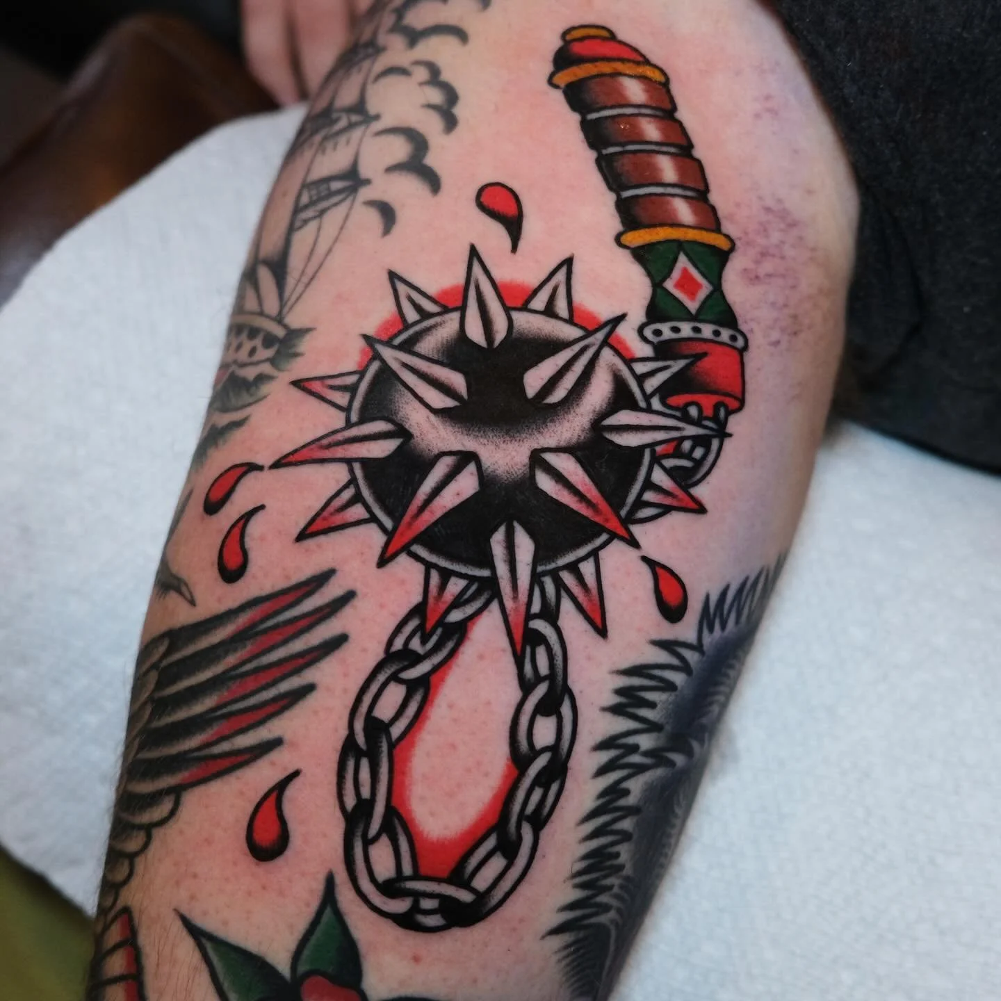 Drawn to fit @keepsakeokc 

Book now at keepsakeokc.com