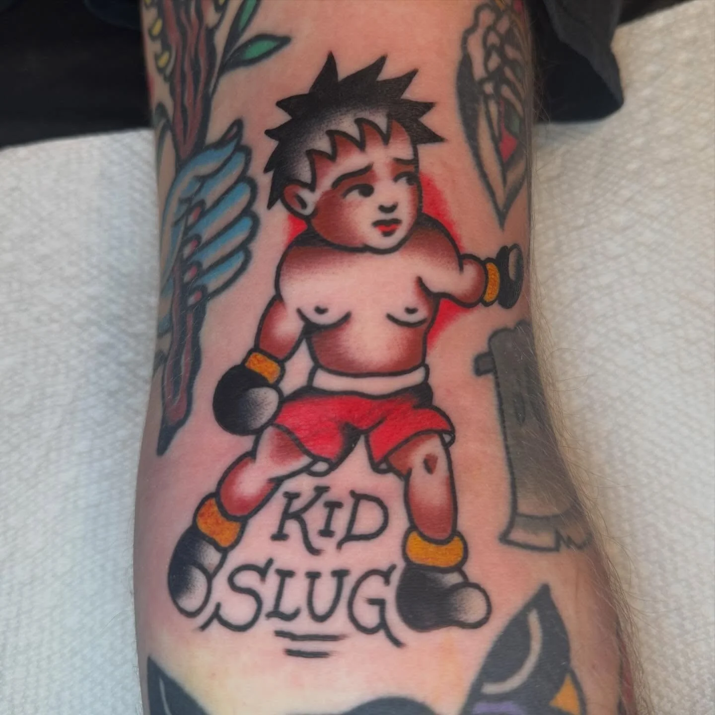 Kid slug, made during my visit to @roselandtattoo 

Book now in OKC at keepsakeokc.com