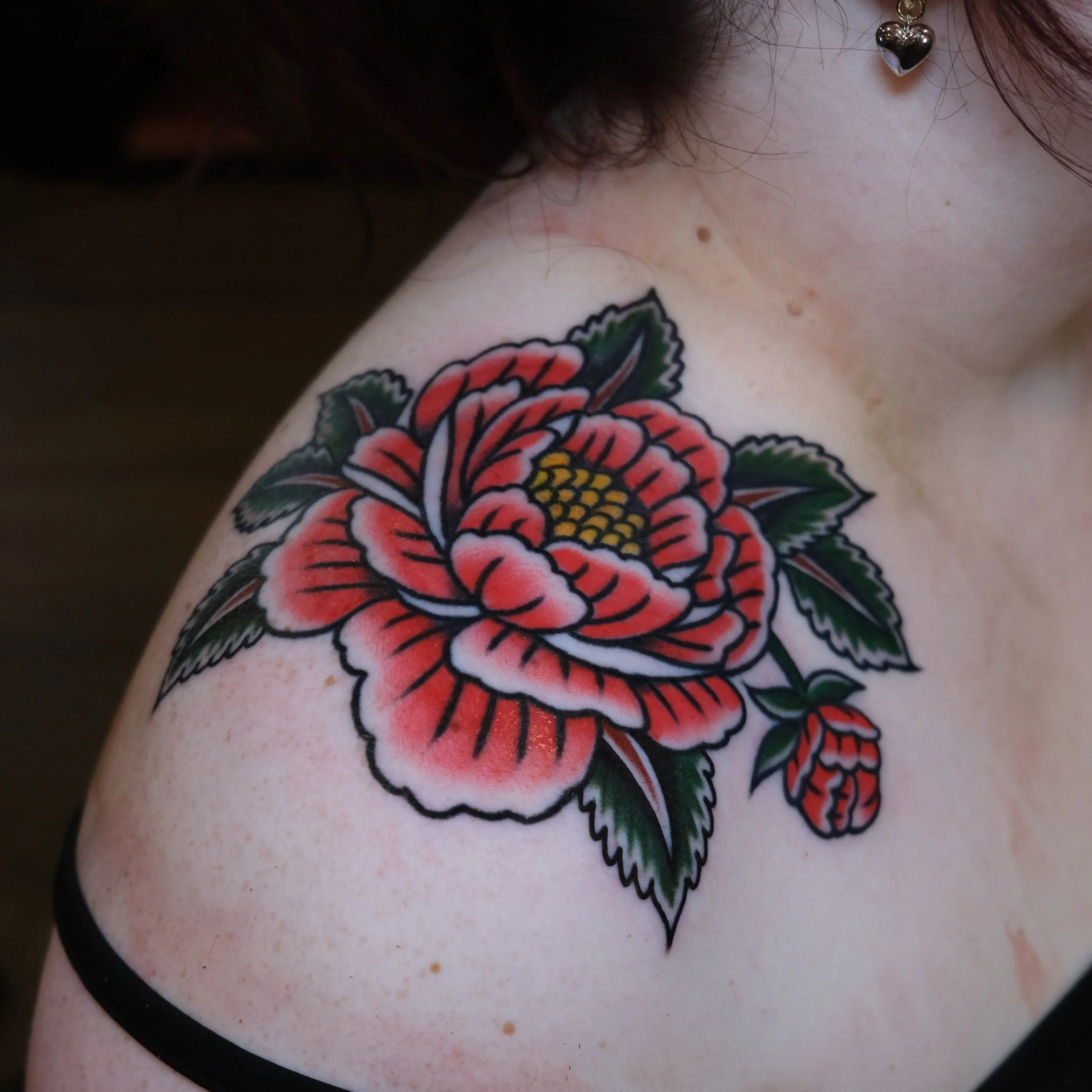 Lines and black healed, color fresh.  Made as always at @keepsakeokc 

Book now at keepsakeokc.com