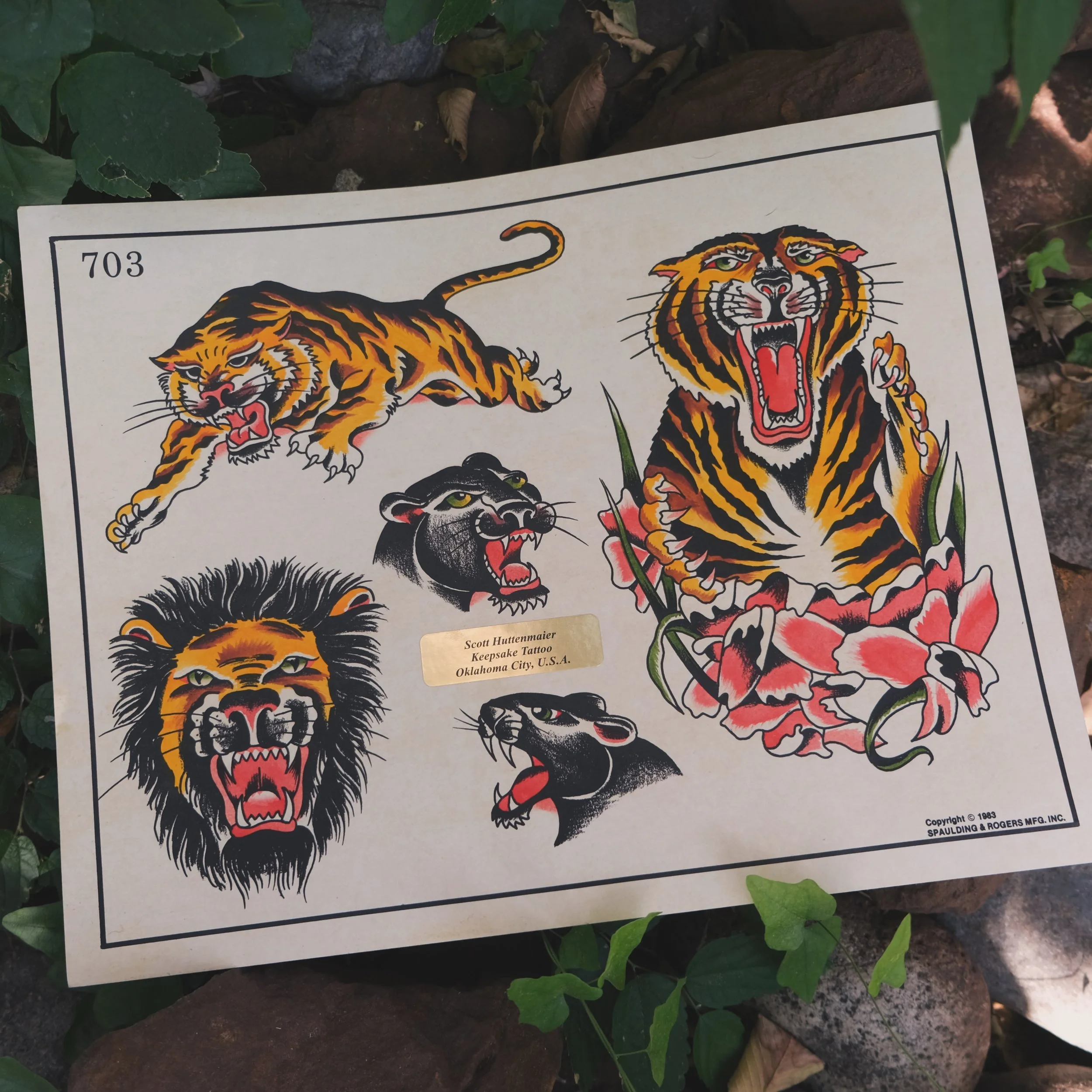 Hand painted some 80&rsquo;s Spaulding and Roger&rsquo;s sheets, all sheets are for sale, $150 each.  Dm with interest. @keepsakeokc 

Book now at keepsakeokc.com