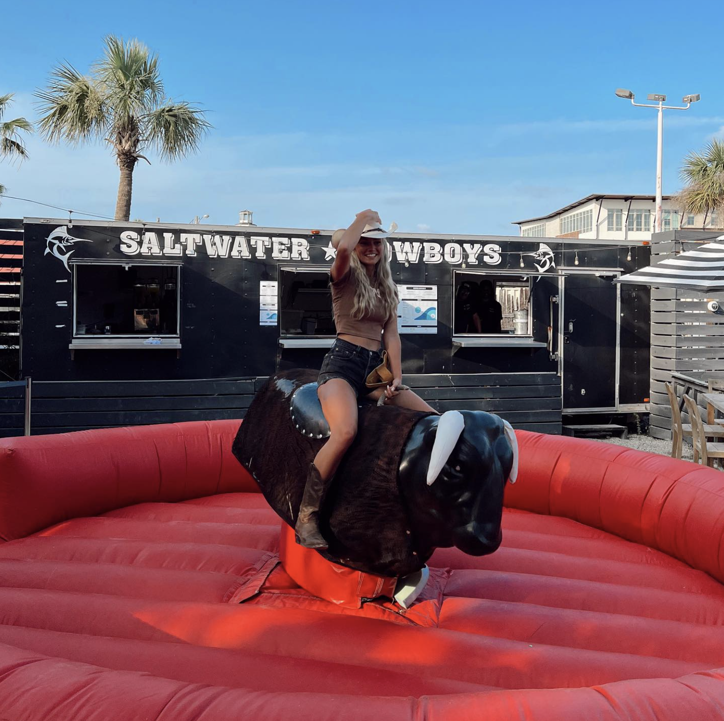 Country on the Creek: Live Music, Waterfront Dining and more