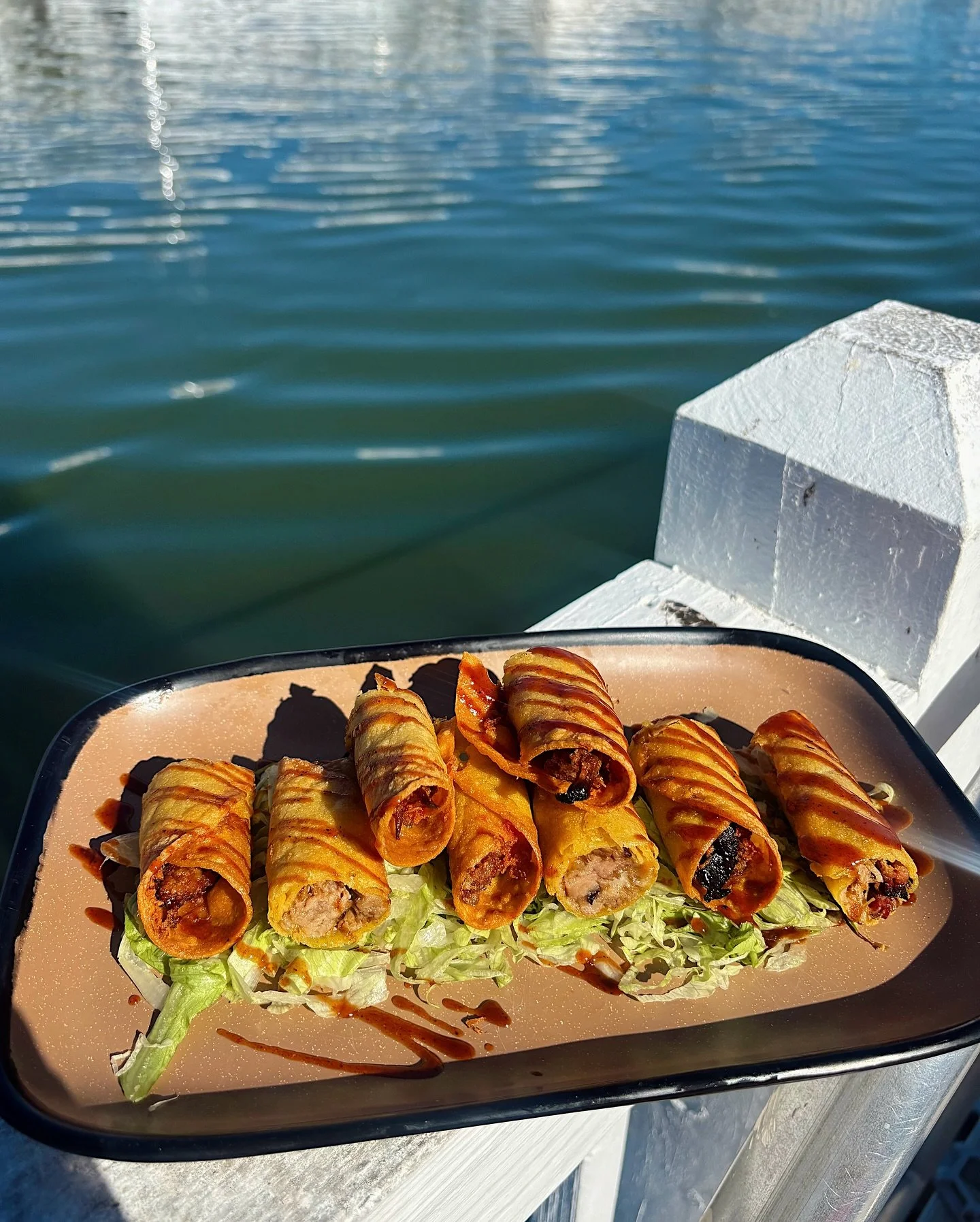 SPECIALS 10|22 π€ 
PORK TAQUITOS π₯ Fresh smoked pork mixed with shredded cheese rolled in a corn tortilla and deep fried. Drizzled with our house hickory BBQ sauce.
SAUSAGE GRINDER π« Seared sausage covered in peppers, onions and drizzled with honey