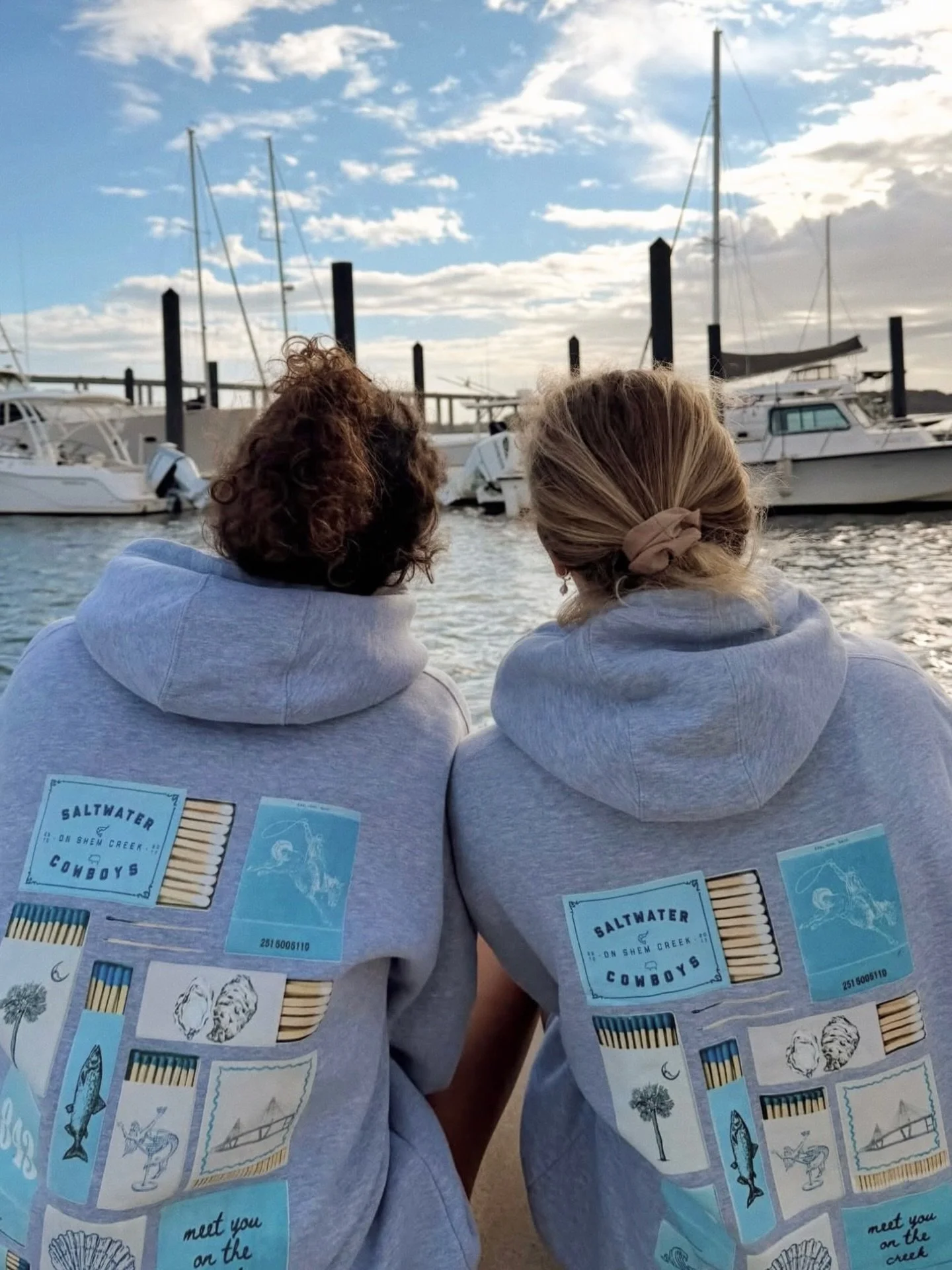 It&rsquo;s boat hoodie season 💙

📸: madisons_paige