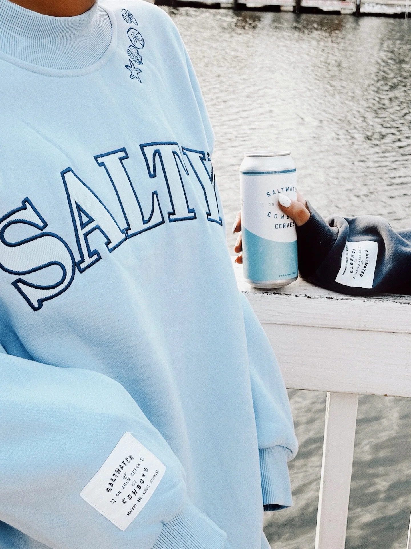 NOW ONLINE: SALTY MOCKNECKS. Comfy, coastal and obviously&hellip;salty. Limited quantities available. Don&rsquo;t miss it. 🌊🐚

LINK IN BIO