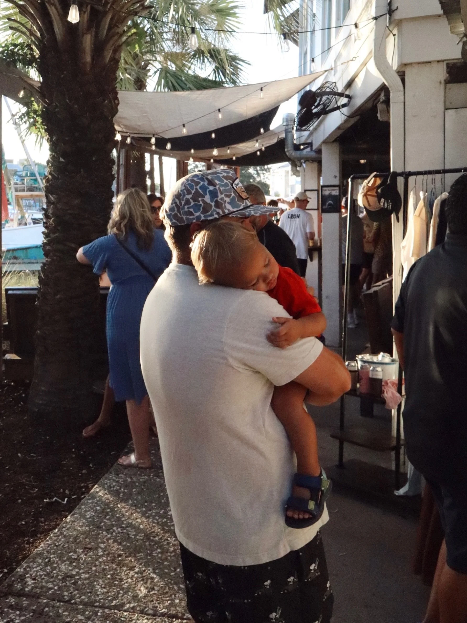 FATHER&rsquo;S DAY GIVEAWAY 🤠 Is your dad just the best? Then he deserves the best...

Submit your dad to win a Father&rsquo;s Day Brunch along with Saltwater merch

HOW TO ENTER &darr;
Email admin@saltwater-cowboys.com the reason(s) why YOUR dad de