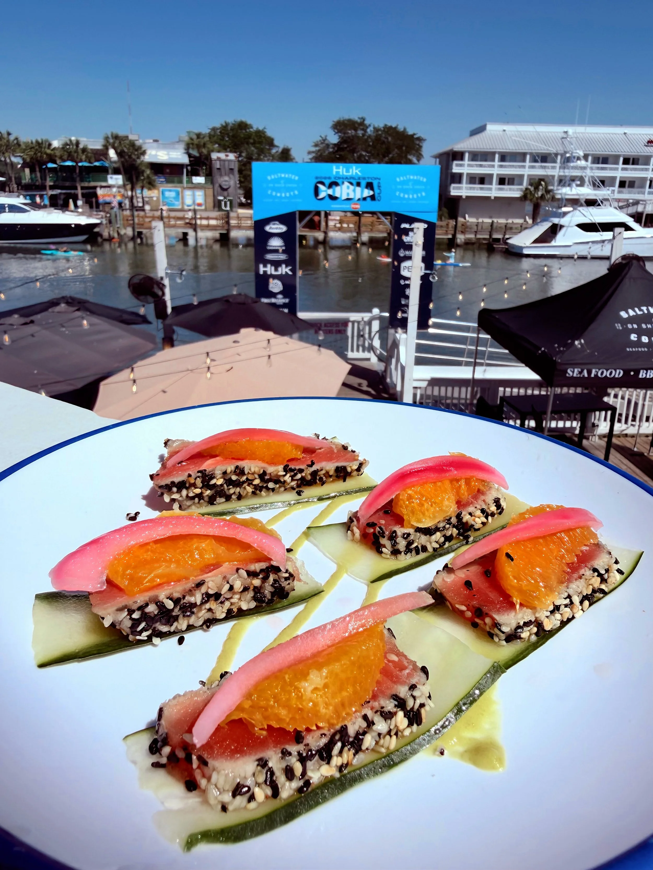 SESAME CRUSTED TUNA MEDALLIONS 🍣 Seared tuna with a sesame crust. Spicy cilantro sauce, cucumbers, pickled red onions and orange segments&hellip;

On special 6|5
