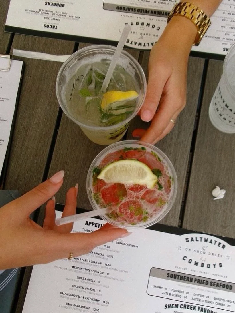 Friday&rsquo;s forecast: Salt air, cold drinks, and one more round&hellip;
🎵 𝐅𝐑𝐈. DJ Cabanavibez 7-11PM
🎵 𝐒𝐀𝐓. DJ See Jane Spin 1-4PM
DJ Cabanavibez 4-8PM
DJ Ede 8-11PM
🎵 𝐒𝐔𝐍. Rotie Salley 11AM-2PM
Seth G 2-5PM
Michael Duff 5-8PM