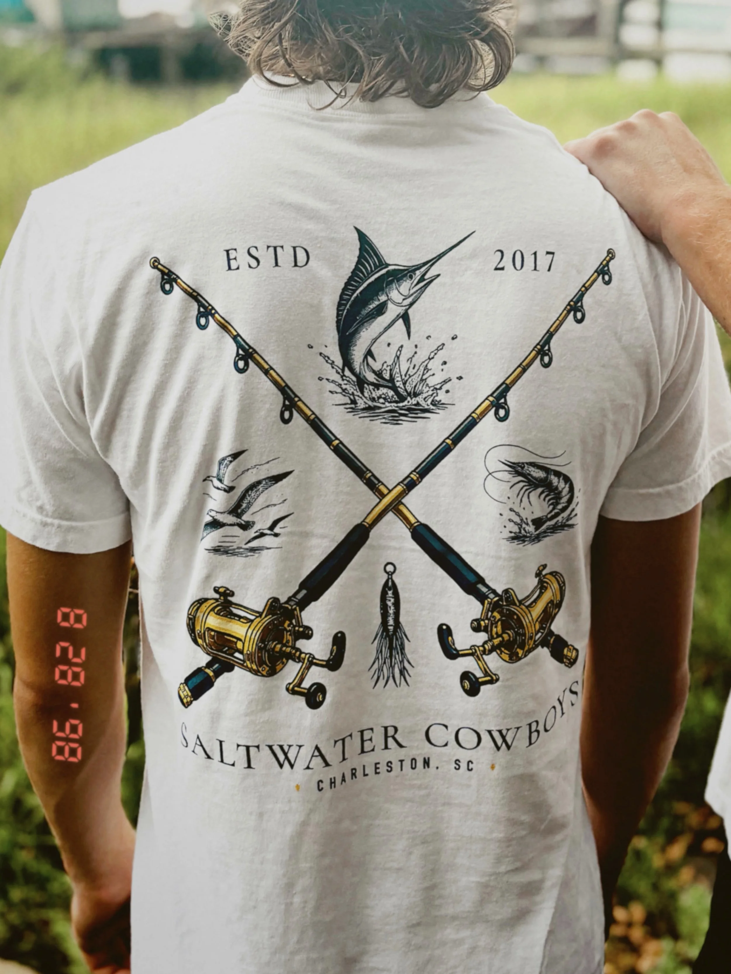 Just dropped: OFFSHORE TEE 🎣 Inspired by days that start before sunrise, and end back on the creek&hellip;

Tap to shop or snag yours while visiting SWC!