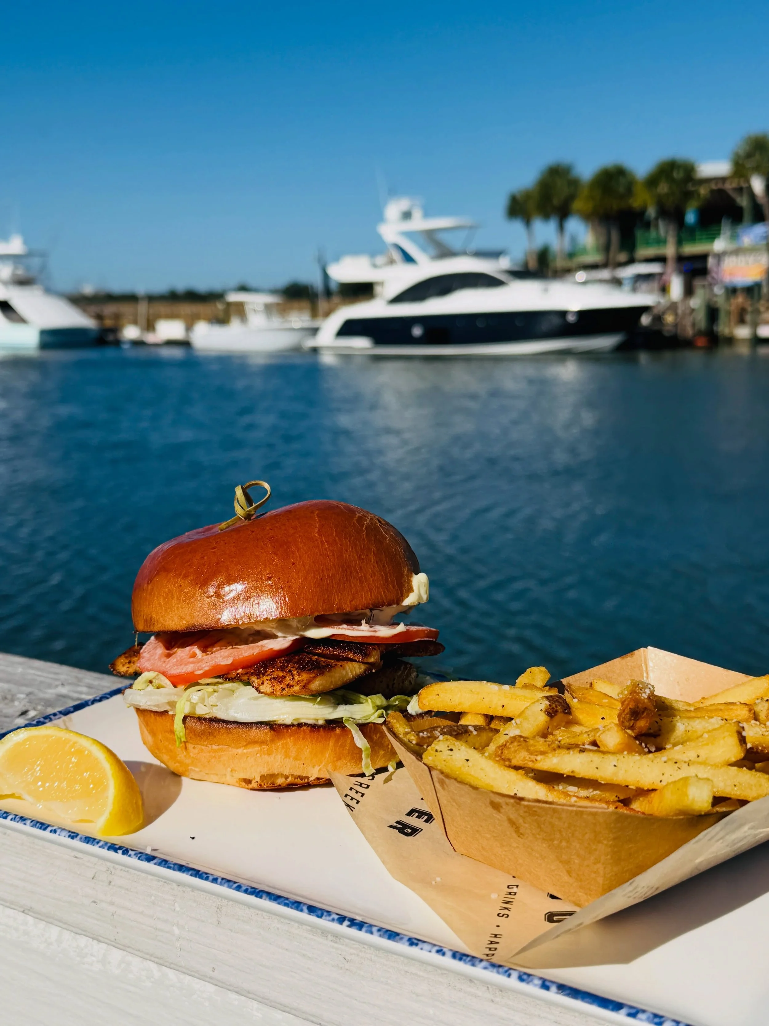 Monday, who?
BLACKENED MAHI SANDWICH&hellip; Blackened mahi fillet, housemade dill tartar sauce, fresh lettuce, sliced tomato on a locally sourced brioche bun. Served with your choice of a side.

ON SPECIAL 10|26