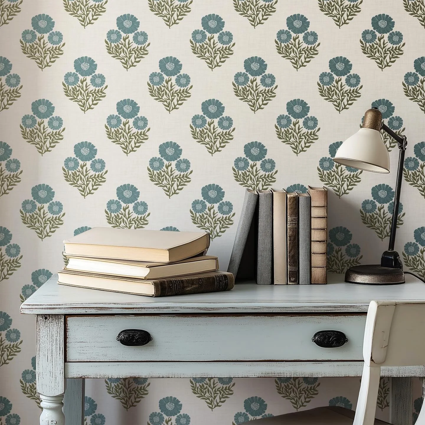 If you&rsquo;re into vintage florals but don&rsquo;t want anything fussy&hellip; this is it.

Soft blue, clean layout, easy to live with. Works in a whole room or just a small corner like this.

It&rsquo;s one of those prints that just goes with ever