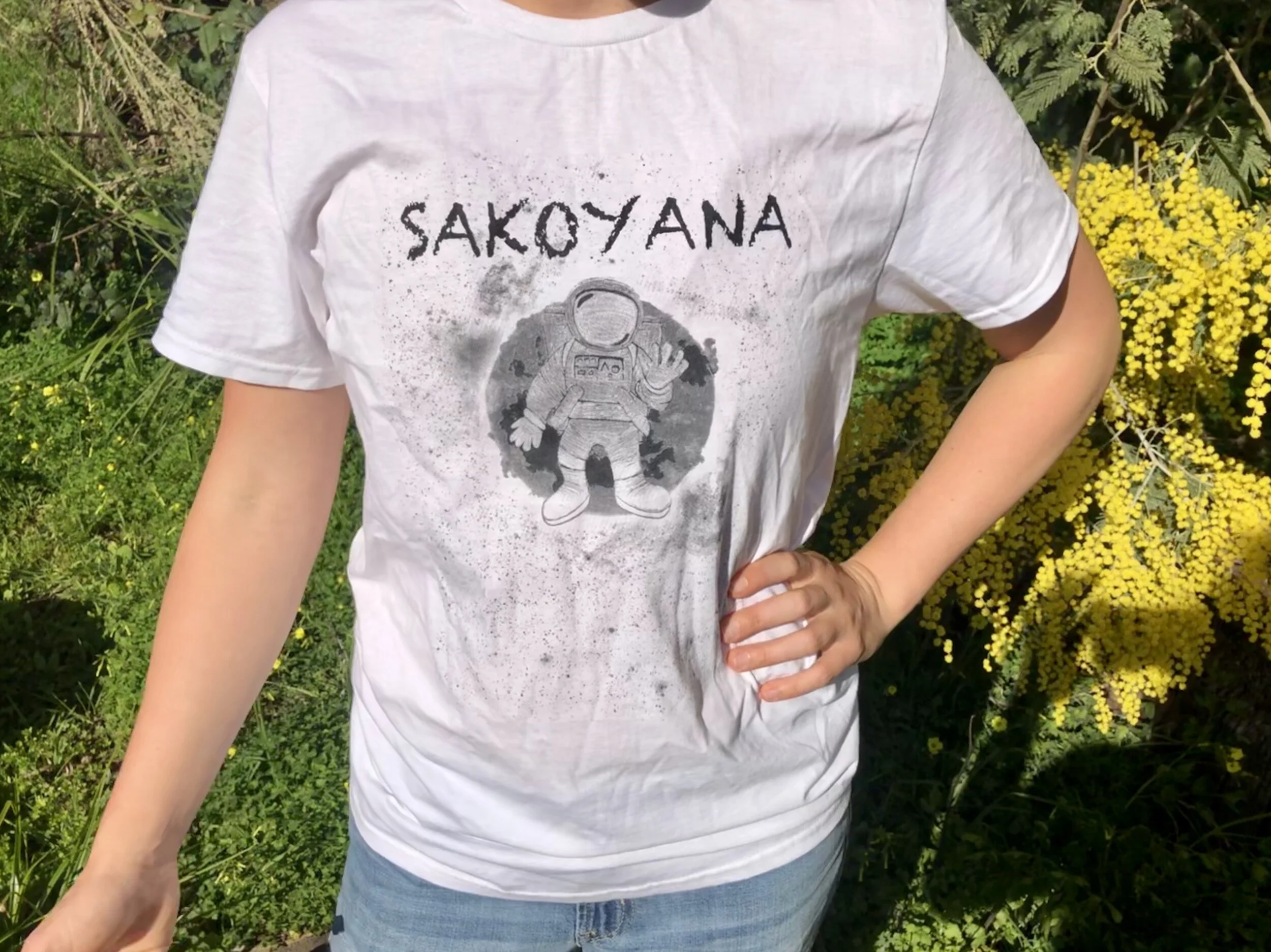 Sakoyana Women's White Shirts.jpeg