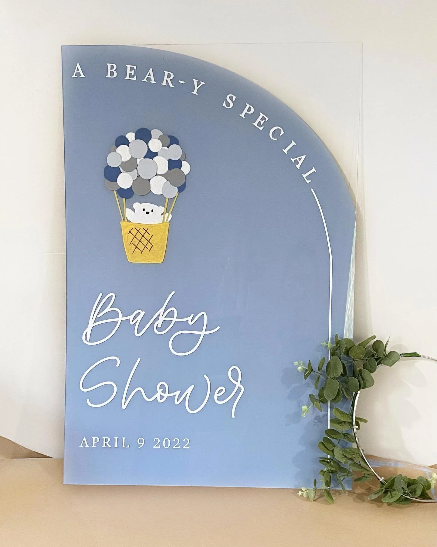 A bear-y special sign for a bear-y special baby shower! 🧸