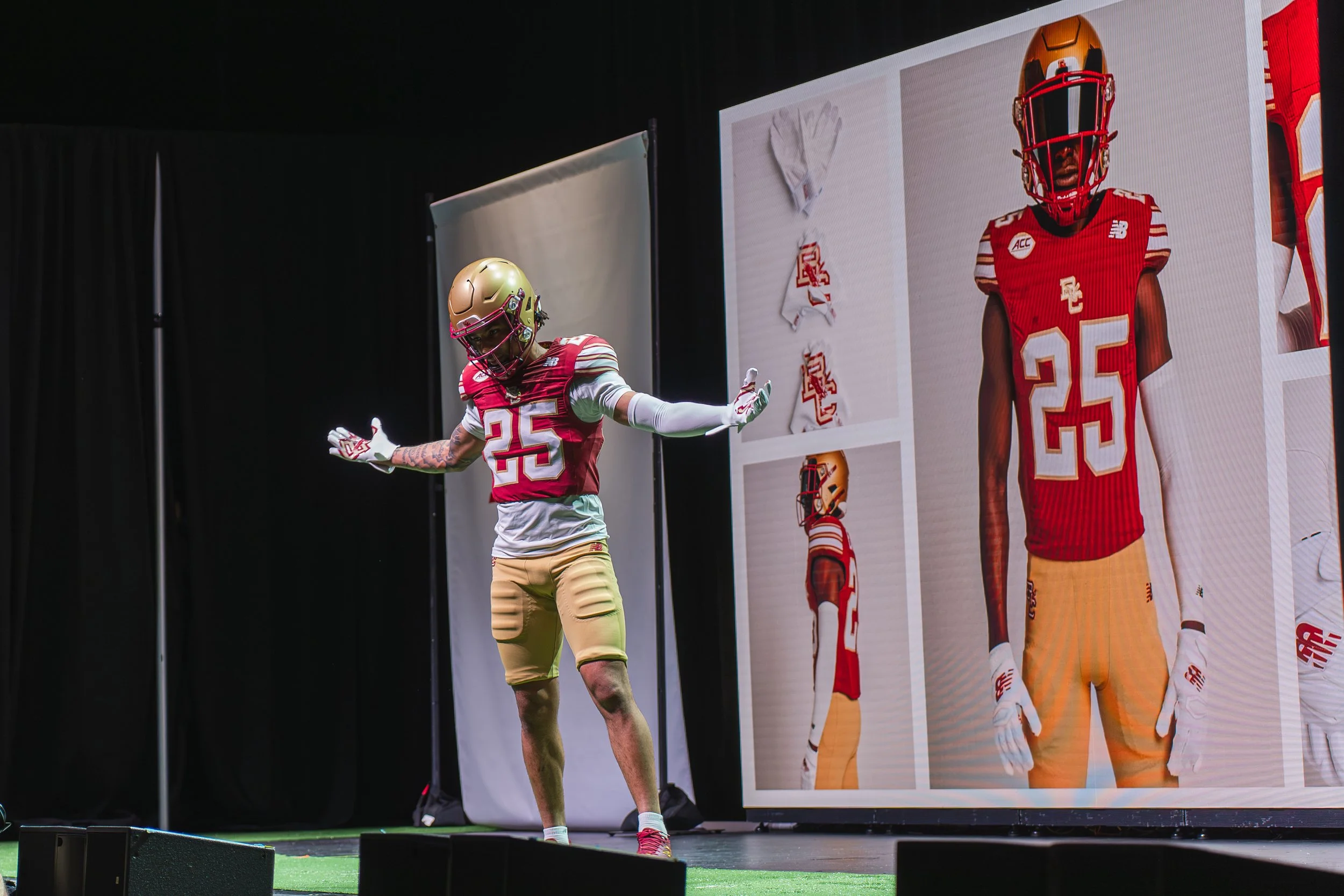 NEW BALANCE X BOSTON COLLEGE (2025)