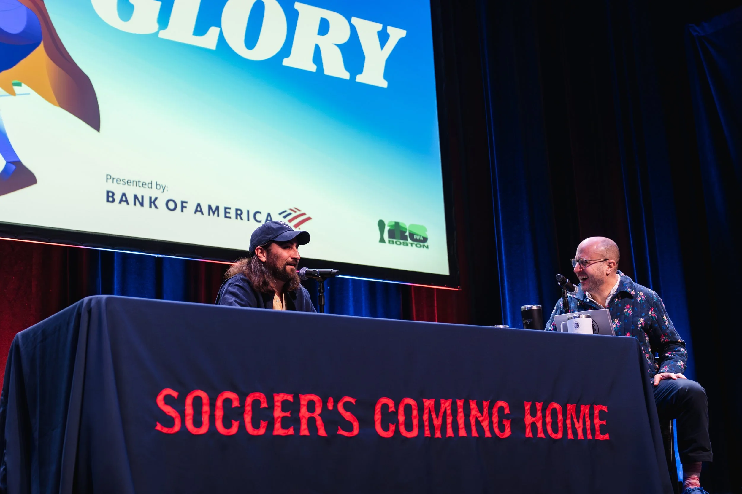 NOAH KAHAN AT MEN IN BLAZERS LIVE 2025