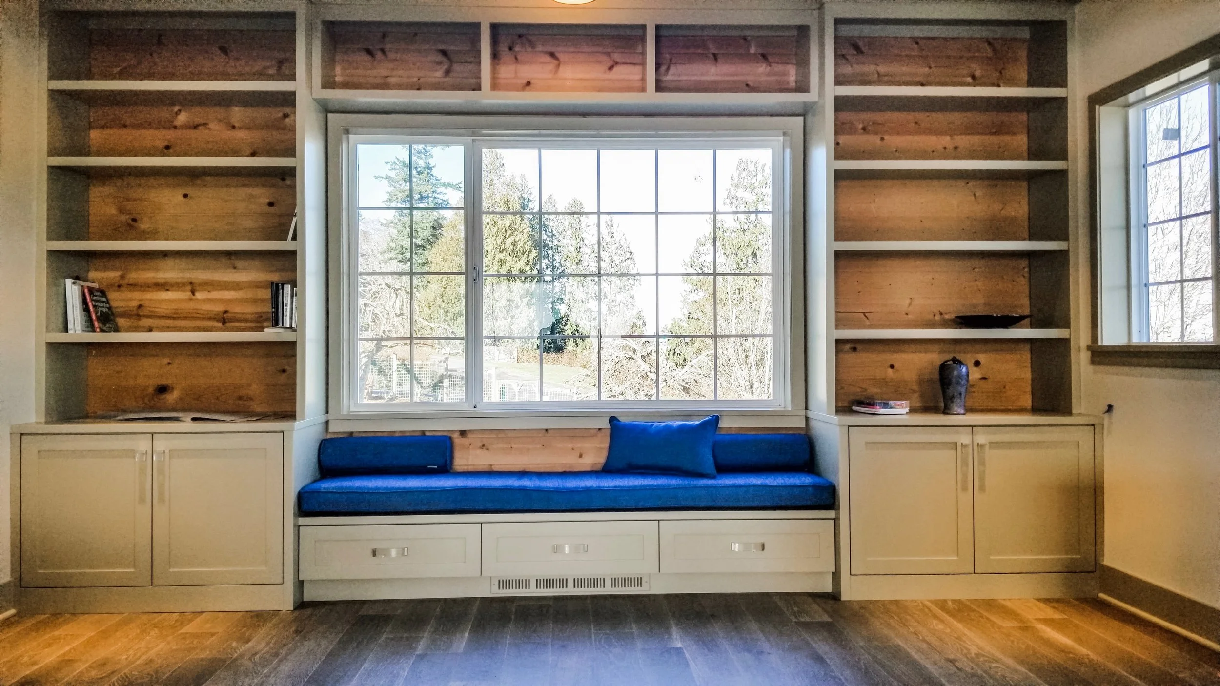 Clinton Living Room Reading Nook