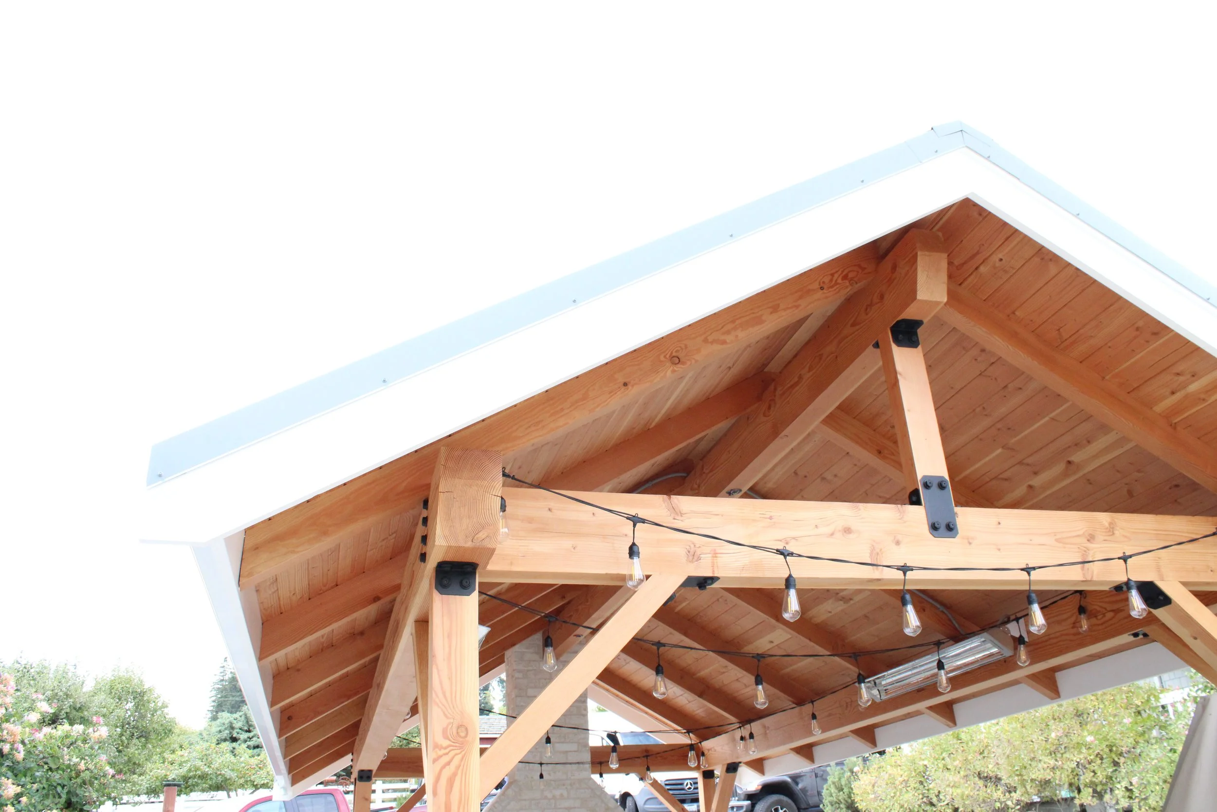 outdoor-living-space-clinton-wa-covered-patio-detail.jpg