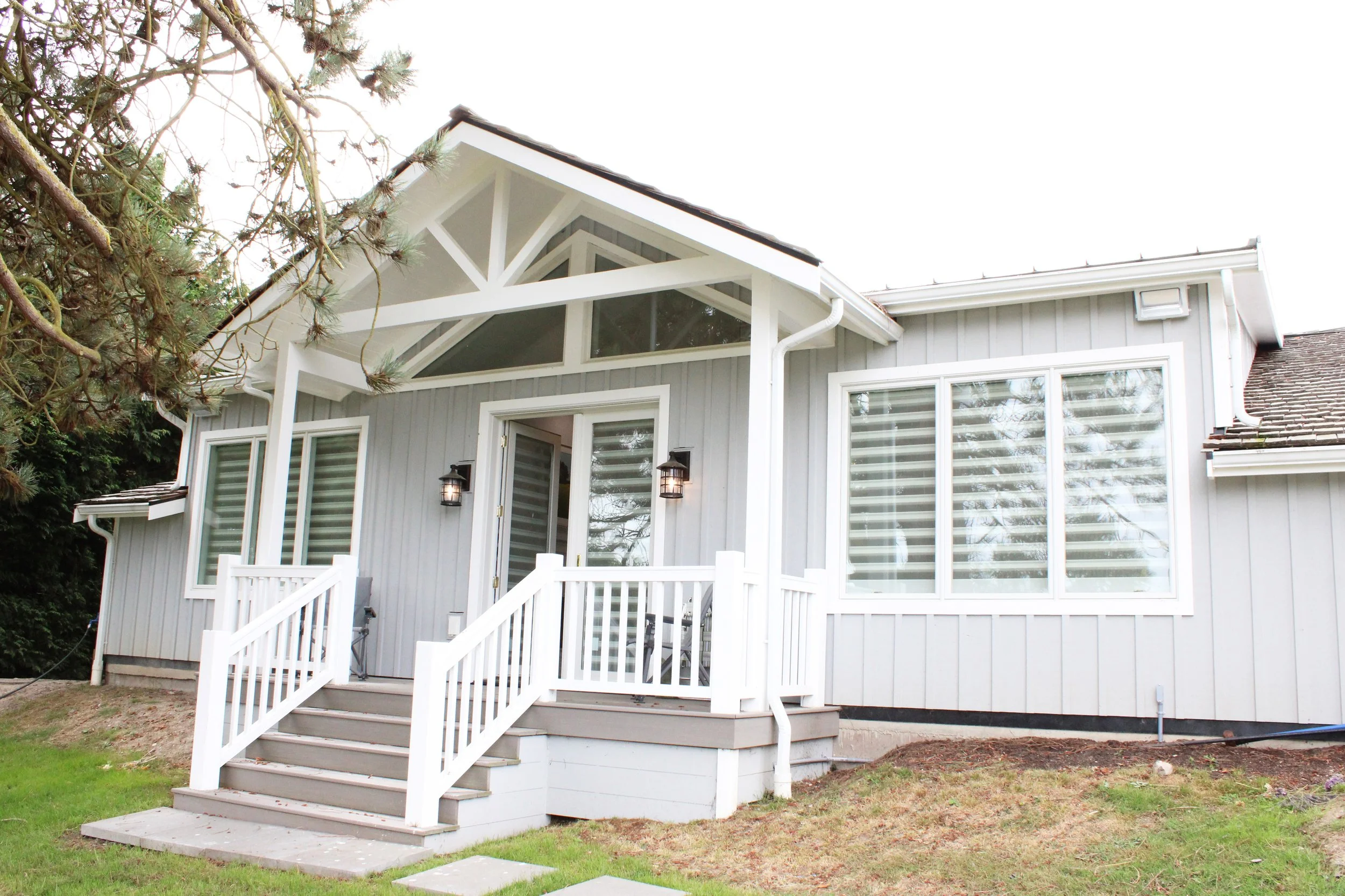 outdoor-living-space-langley-wa-covered-entry.jpg.JPG