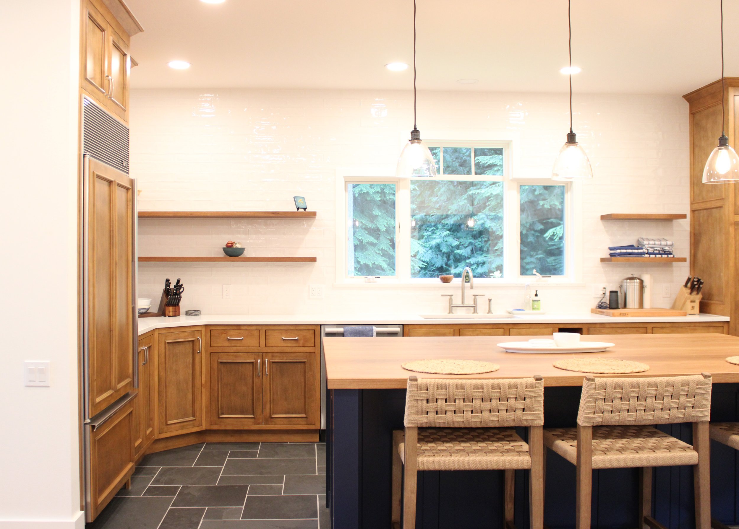 kitchen-remodel-south-whidbey-island-island-seating.jpg