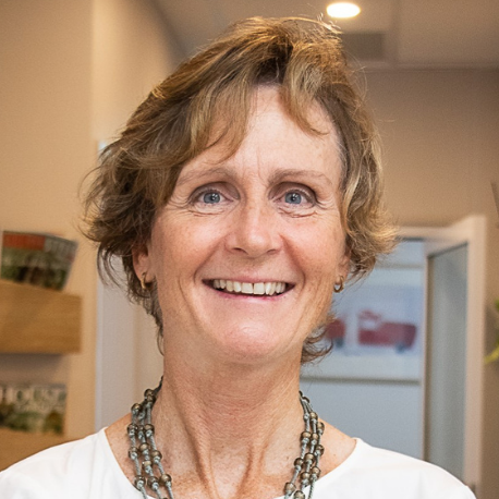 Dr Lisa Hammerton Breast Physician