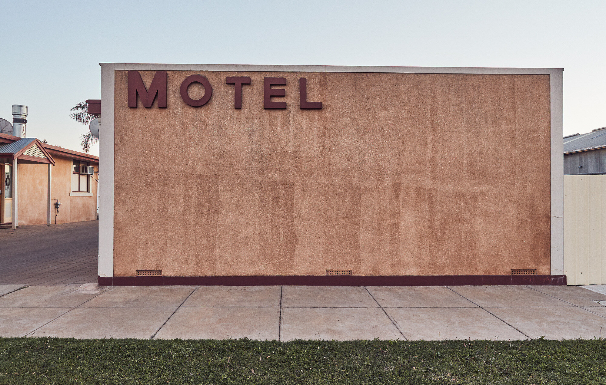 motel01.jpeg