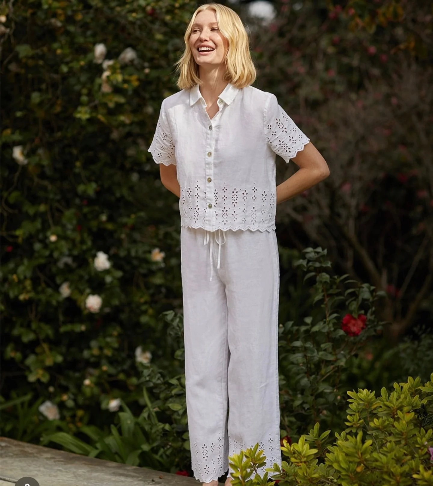 We love a set moment ! 🤍 @belladahl 

#newcollection #linenset #fashioninspo #shoppinglovers #summerset