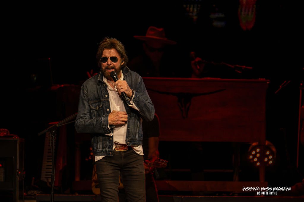 neonmoontour-11.jpg