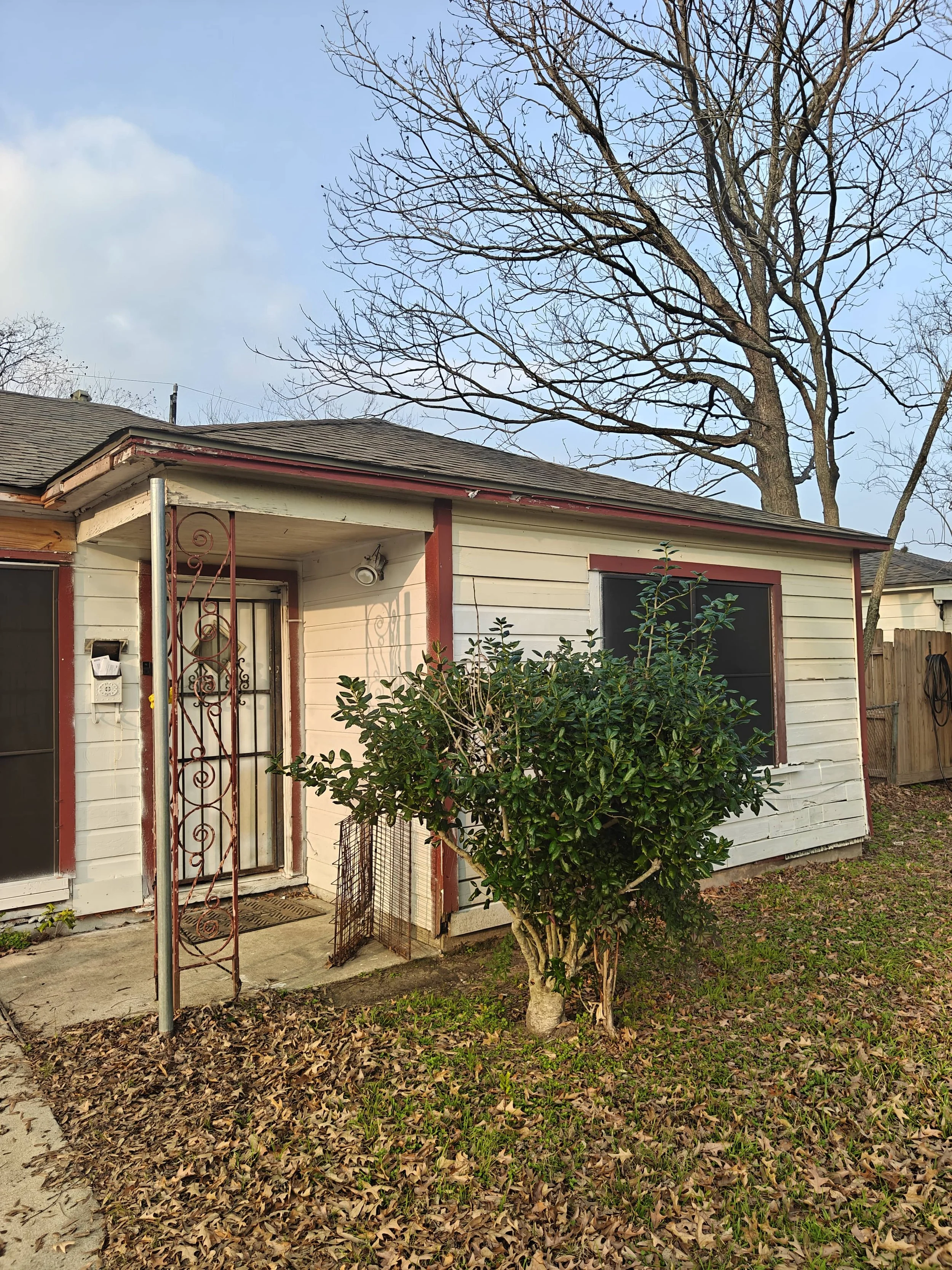 Vacant house going to tax foreclosure