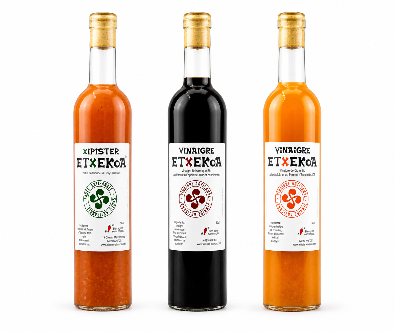 Coffret de 3 bouteilles de vinaigres recette Etxekoa: 1 Xipister, 1 Balsamique Bio, 1 Cidre Bio