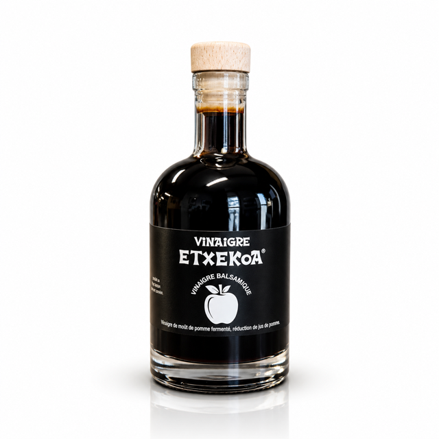Vinaigre Naturel Balsamique de Sagarno - Equipé de son bec verseur - Issu de la fermentation du mout de Pommes Basques -20 cl