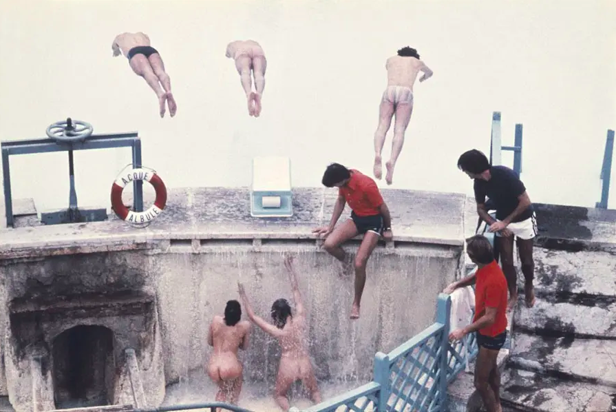 Jim Lee Divers / Rome , 1976