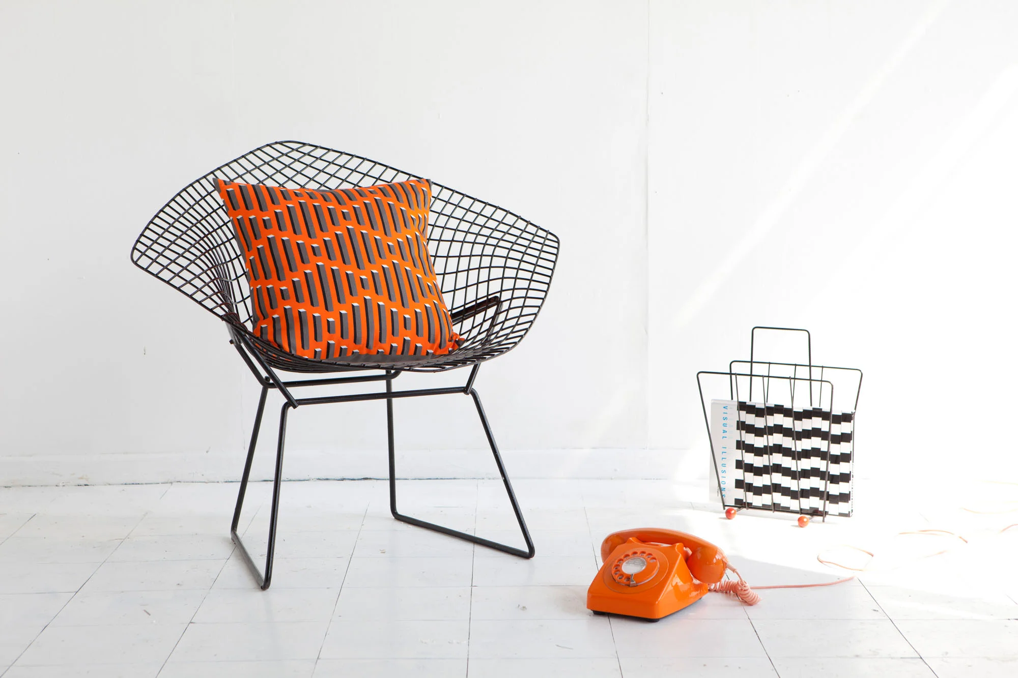 Isosine Orange Base Lifestyle.jpg