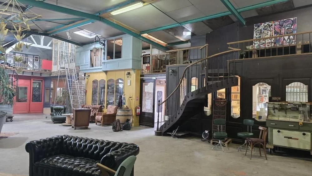 hall ateliers de v 1.jpg