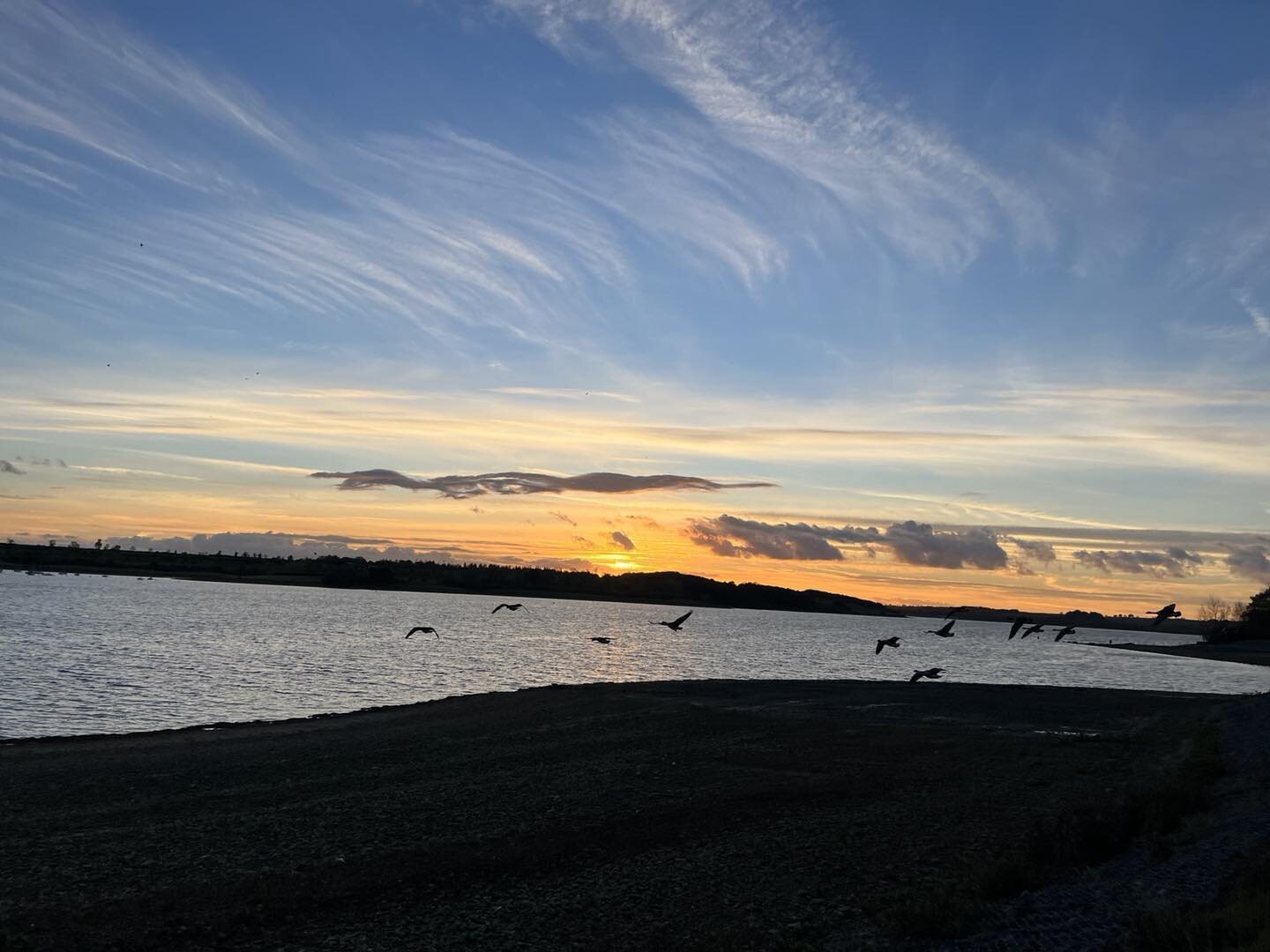 Sunset coaching session.  A restorative way to end the week.  #coaching #coachingoutdoors #wellbeing #nature #sunset