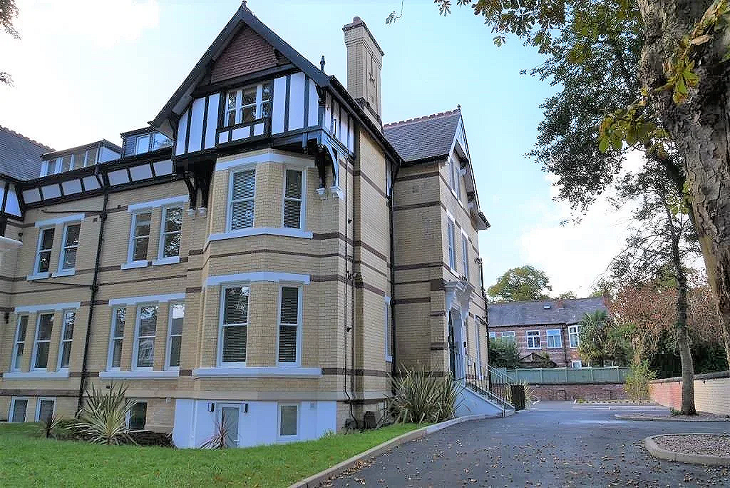 Barnfield, Wood Road