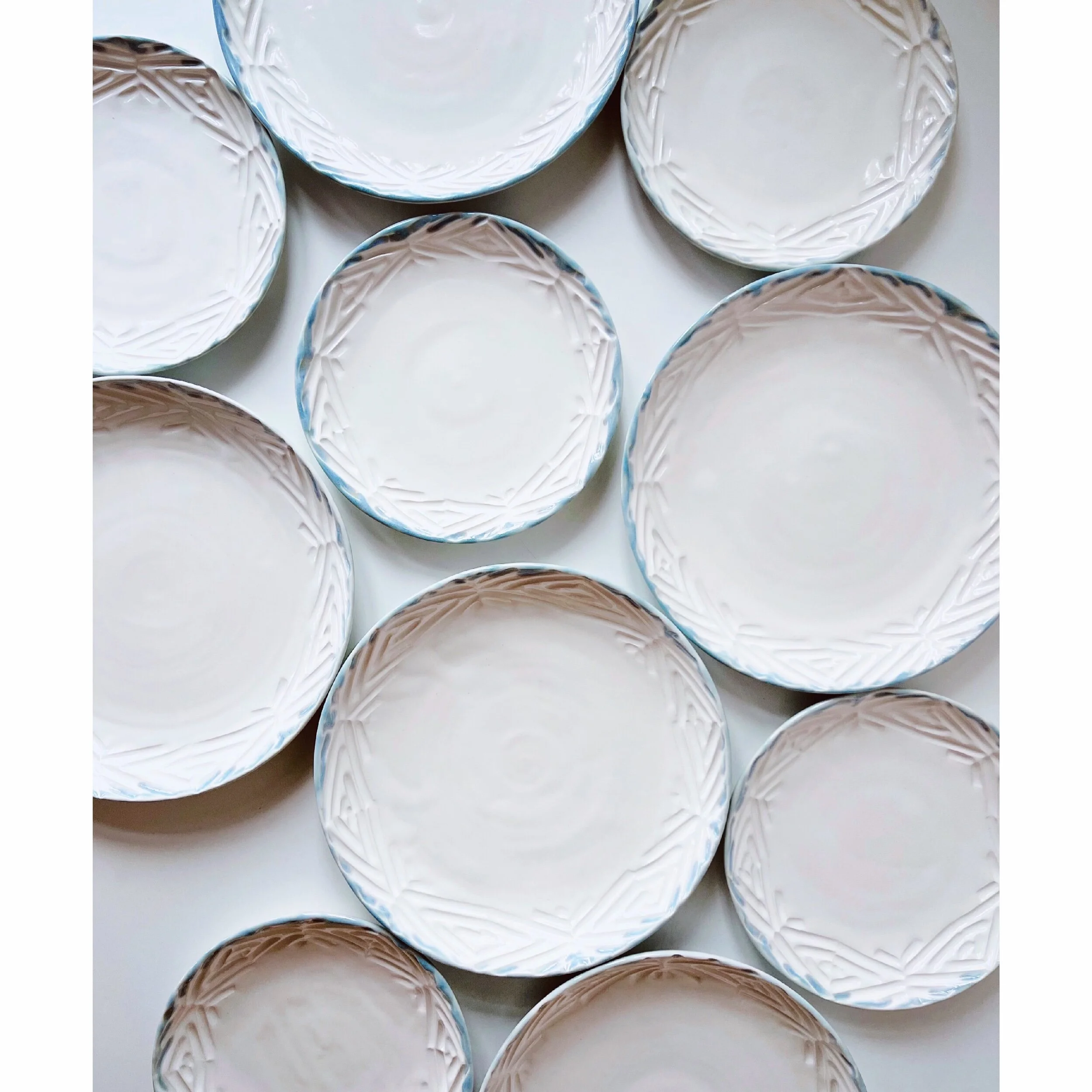 12EE3326-B650-4941-8DD7-3C5816BCD988