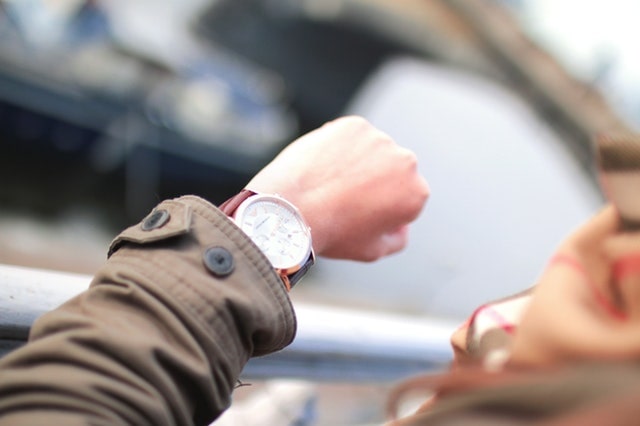 SEGALL-checking-time-wrist-watch-min.jpeg
