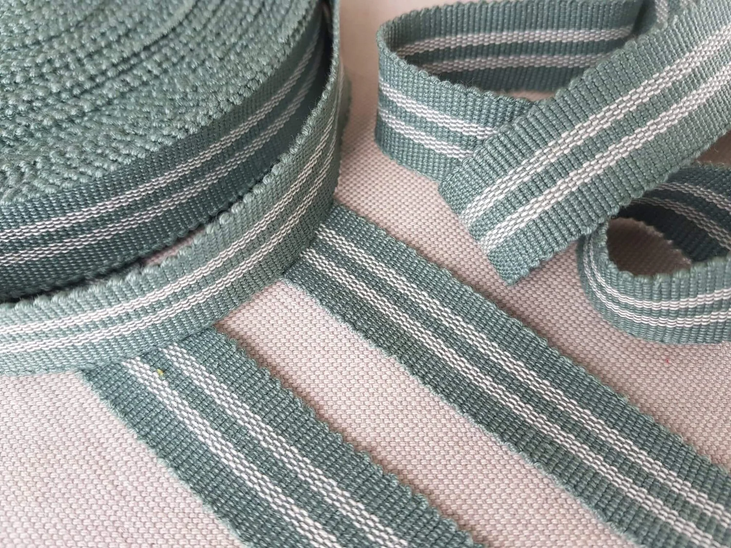 Rollercoaster Ribbon — Copper Fox