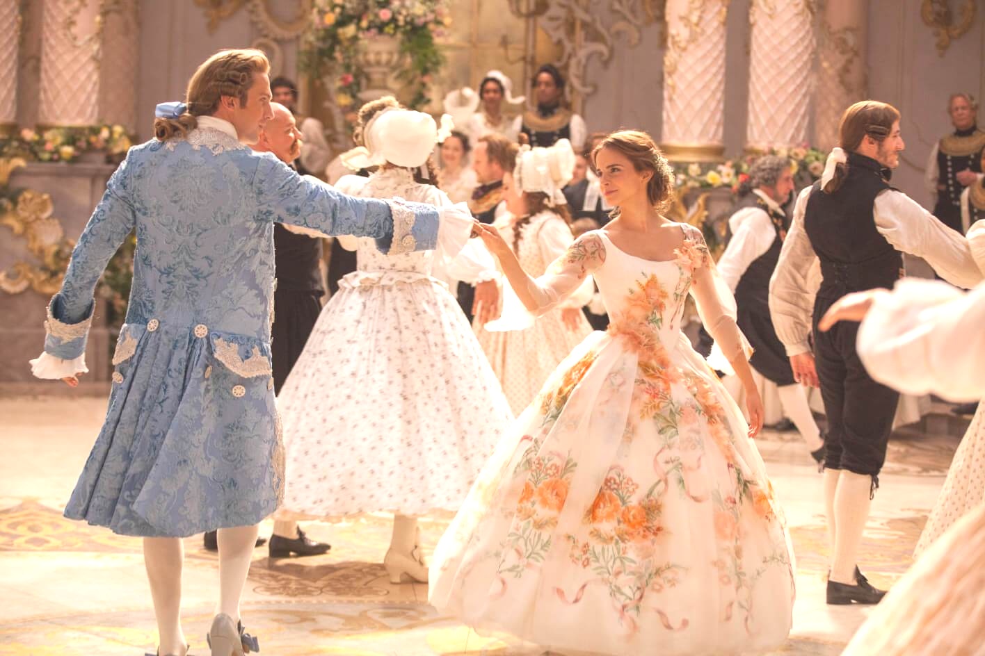 17-beauty-and-the-beast-wedding-dress-wonderful-10-inspirations-from-movies-image.jpg