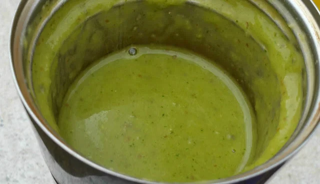 green smoothie vegan muscle JELLYBEANTRAIL DAWN GARNETTE.jpg