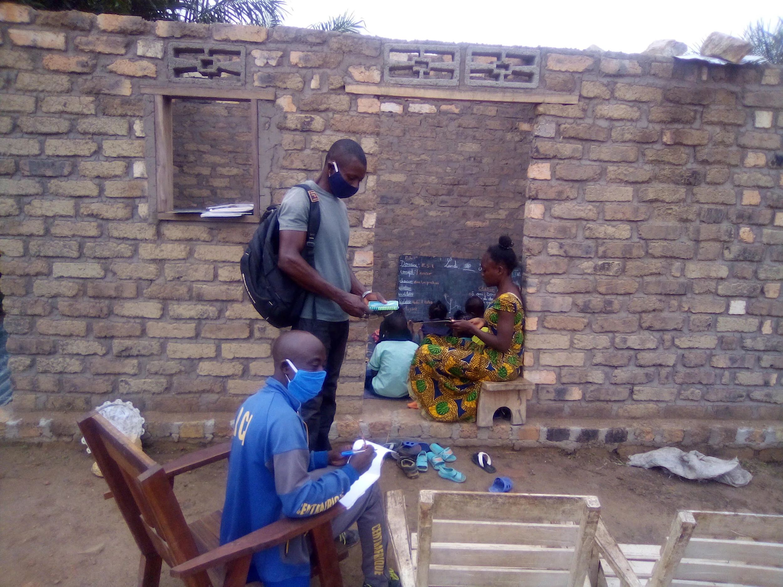 Community Schools Continue Teaching and Learning during Covid-19 in the Central African Republic