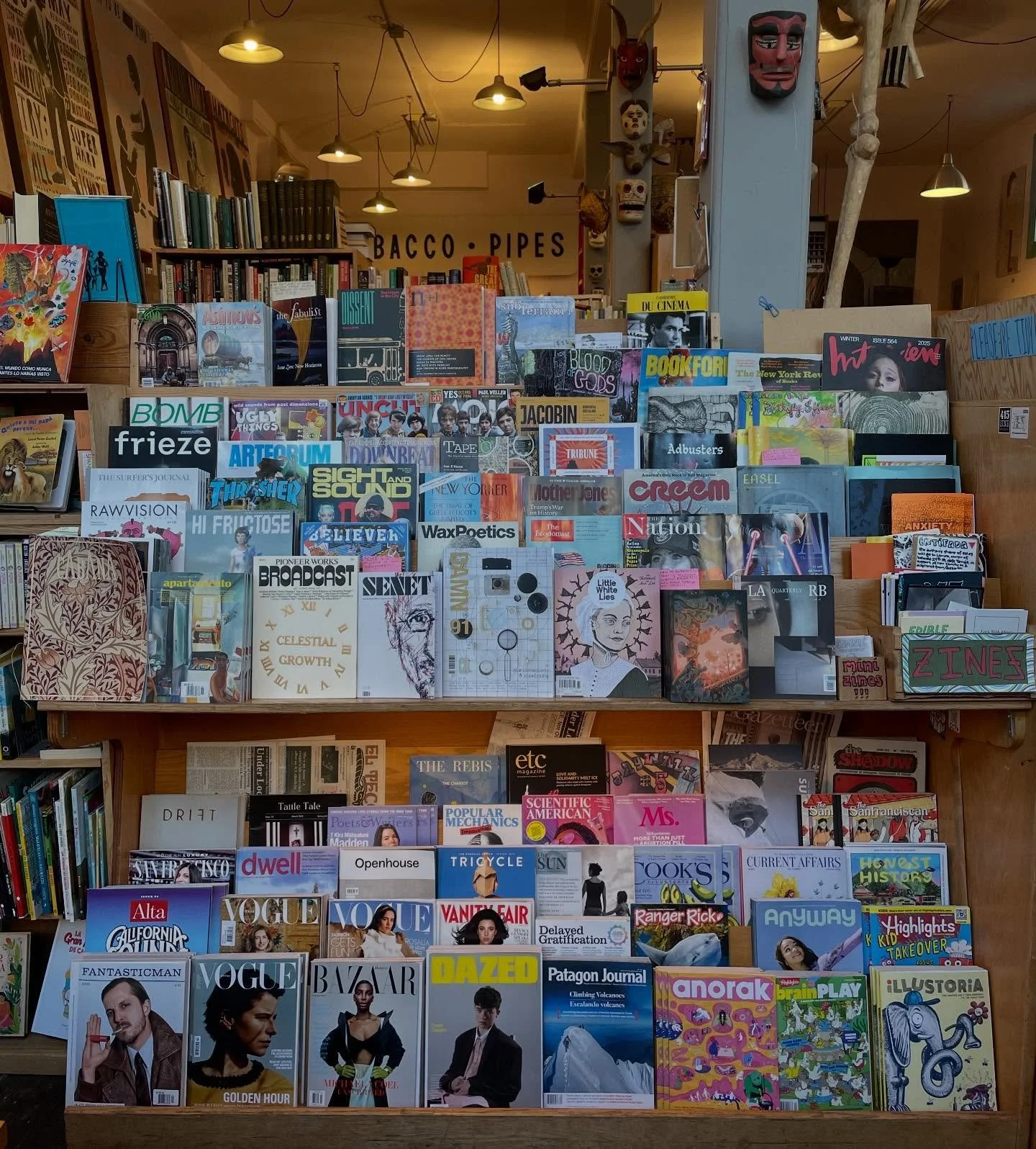 fresh magazines ! happee thursday !