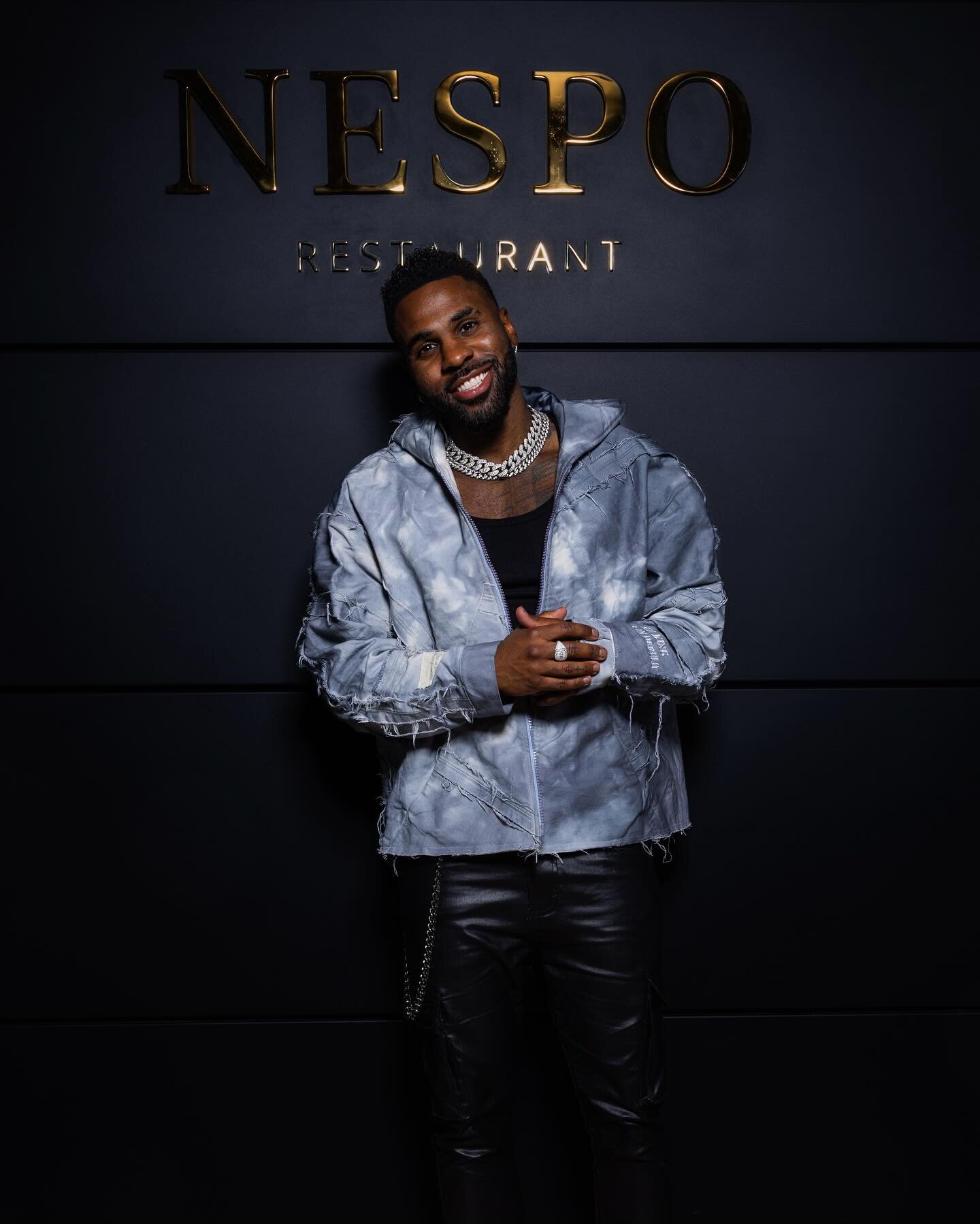 @JasonDerulo au  𝐍 𝐄 𝐒 𝐏 𝐎 

&mdash;&mdash;
Social Media Manager: @theupper.studio 
&mdash;&mdash;
#NESPO #Restaurant #Nice #queduvrai #southoffrance #frenchriviera #luxurylifestyle #JasonDerulo #music