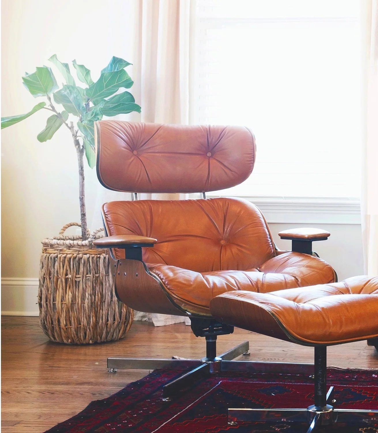 hypno-chair-unsplash.jpg