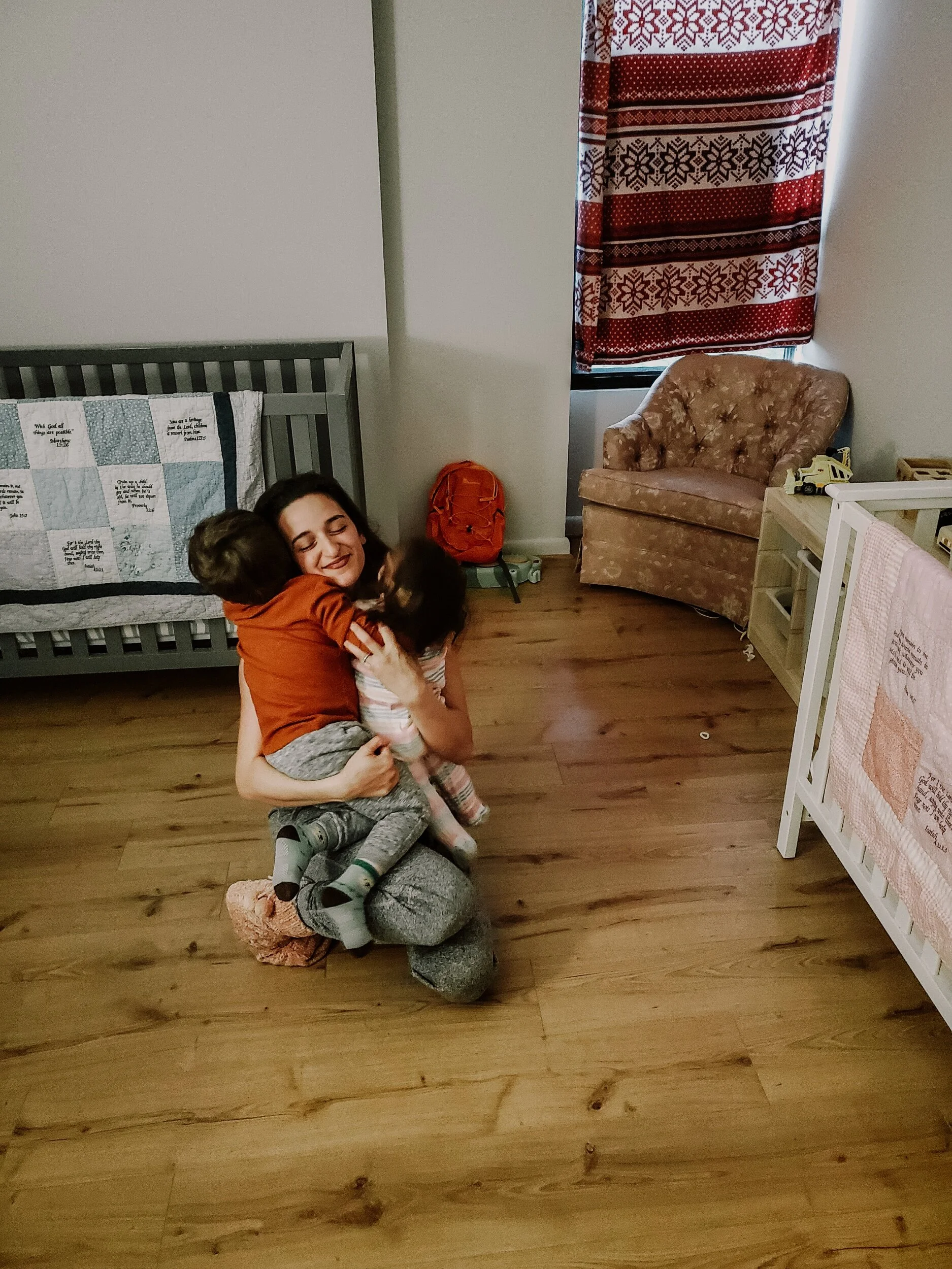How to Transition Your Young Kids into Room Sharing!